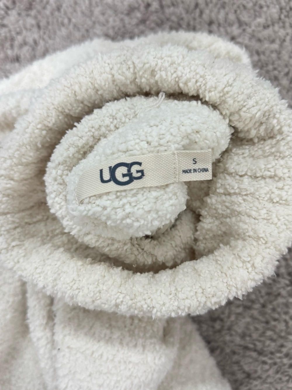 UGG women Ivory Sherpa Puffer sweatshirt